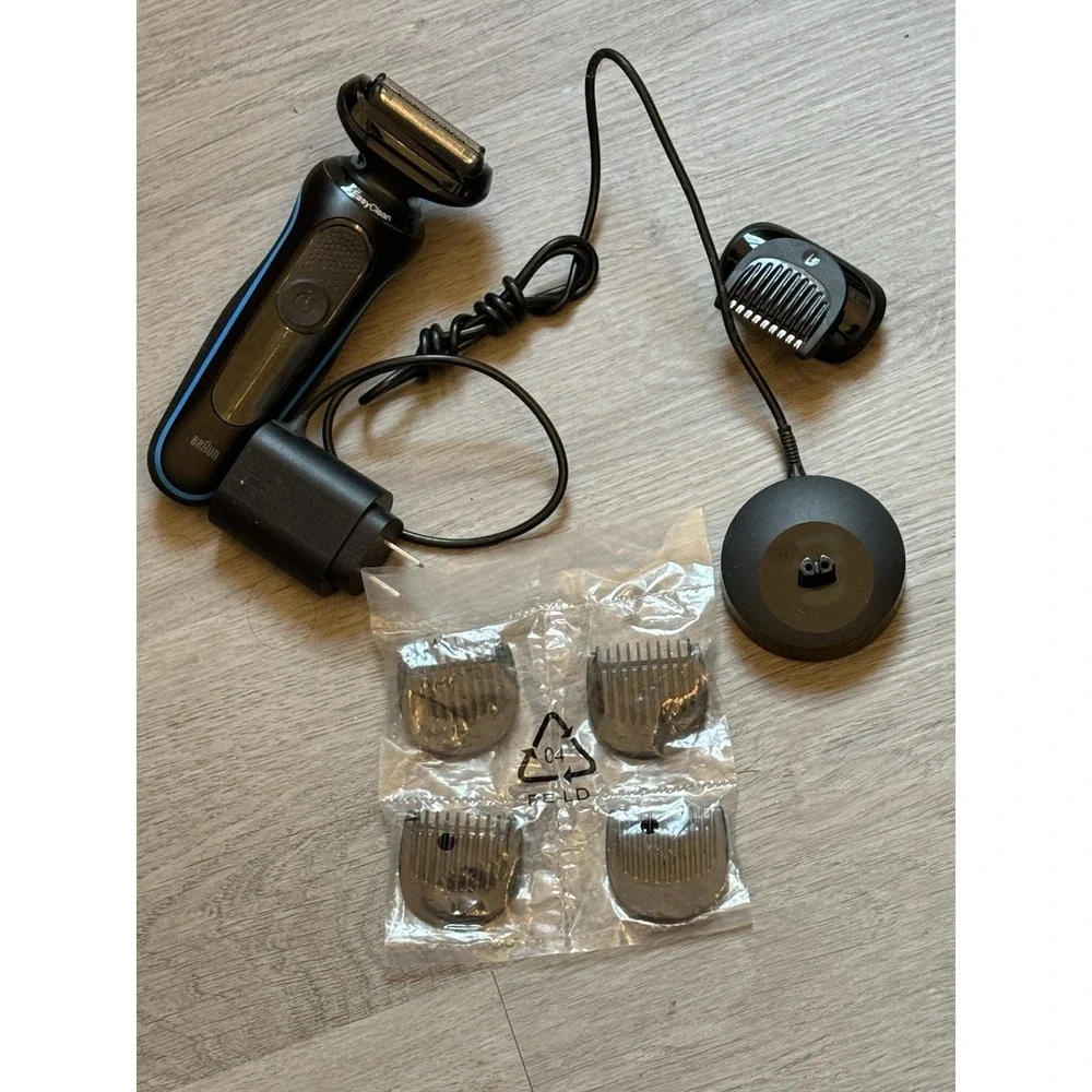 Braun Series 5 Easy Clean S5 Shaver Type 5439 Tested Charger Trimmer 5 Combs
